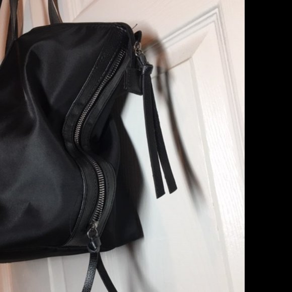 Botkier Nylon Black Polyester Lightweight Zip Tote Carry Bag 19"x12" - Picture 9 of 16